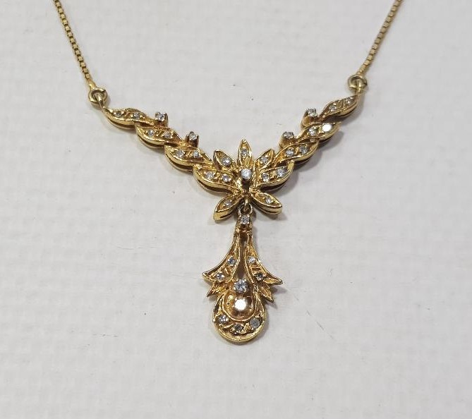 ANTİKA PIRLANTA GERDANLIK