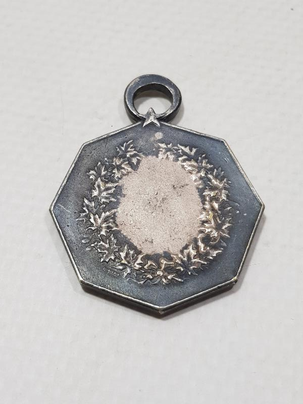 TÜRKİYE İDMAN CEMİYETLERİ İTTİFAKI GÜMÜŞ TENİS MADALYASI 