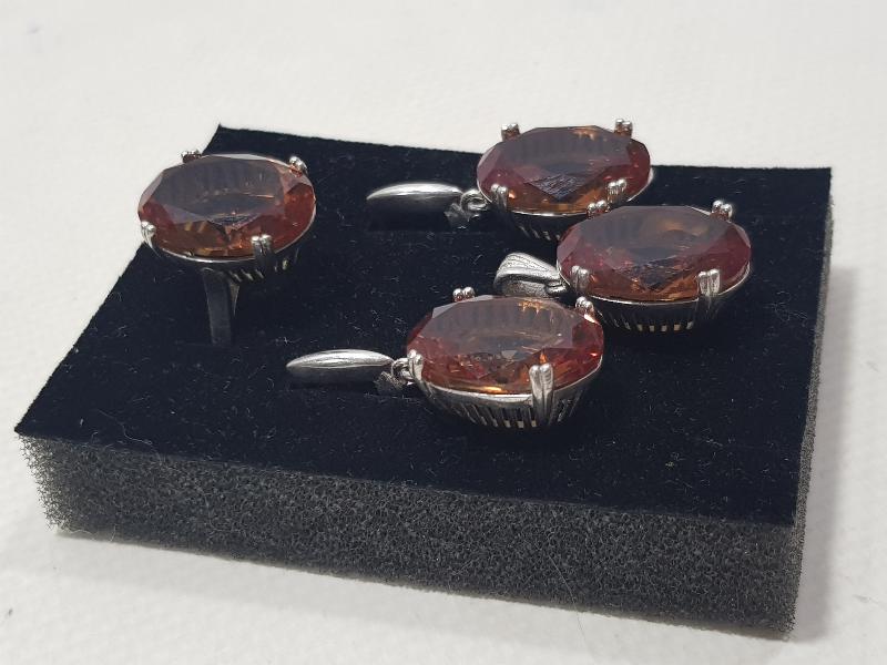 ZULTANİT TAŞLI GÜMÜŞ TAKI SETİ