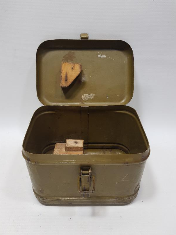 1. DÜNYA SAVAŞI DÖNEMİ ASKERİ ALET KUTUSU