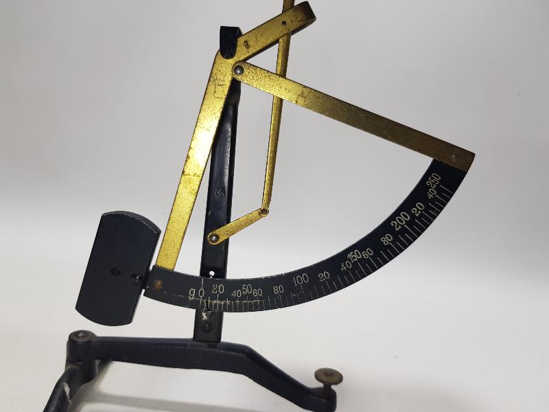 ANTİKA POSTA TERAZİSİ