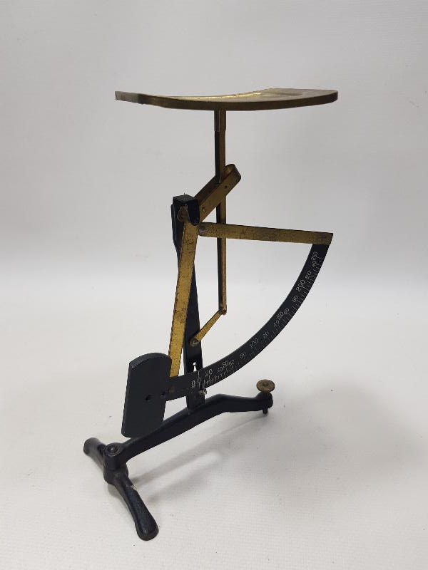 ANTİKA POSTA TERAZİSİ