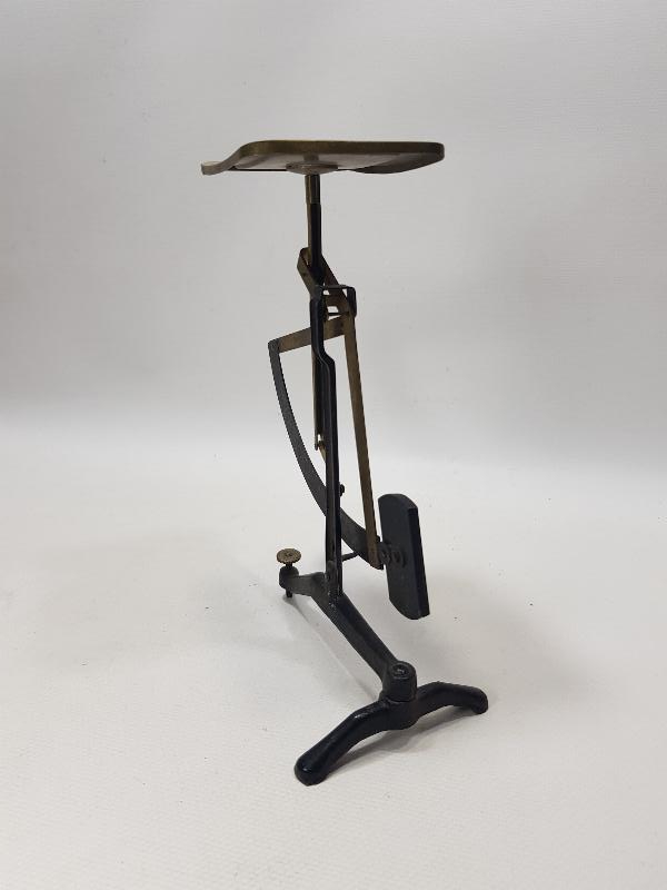 ANTİKA POSTA TERAZİSİ