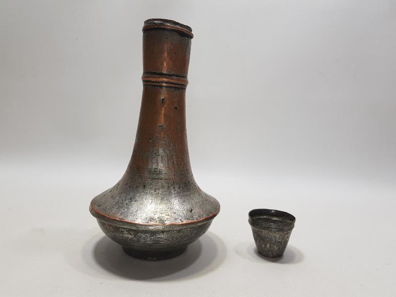 OSMANLI DÖNEMİ NADİR FORMDA ZEMZEM SÜRAHİSİ VE BARDAĞI