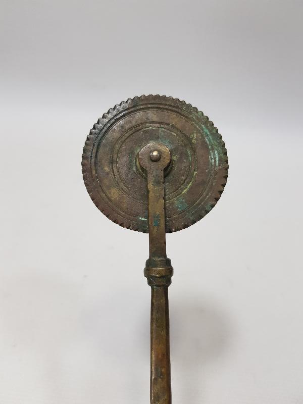 SÜLEYMANİYE İŞİ OSMANLICA DAMGALI HAMUR KESME ALETİ 