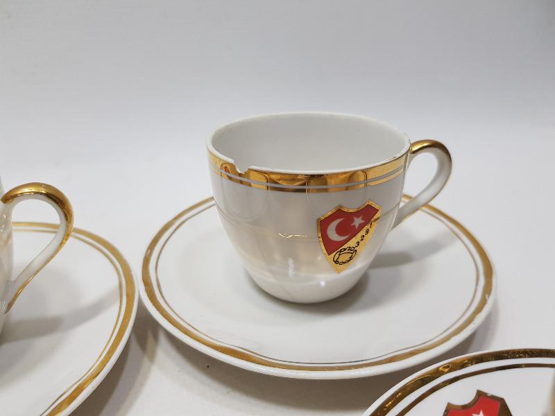 1923 TÜRKİYE CUMHURİYETİNİN KURULUŞU ANISINA SÜMERBANK TARAFINDAN YAPILMIŞ FİNCAN TAKIMI