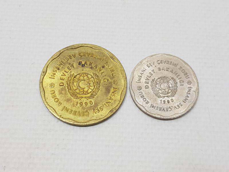 1990 İNSANI SEV, ÇEVRENİ KORU / HER ŞEY İNSAN İÇİNDİR, ÇEVRE EMANETTİR MADALYON SETİ 