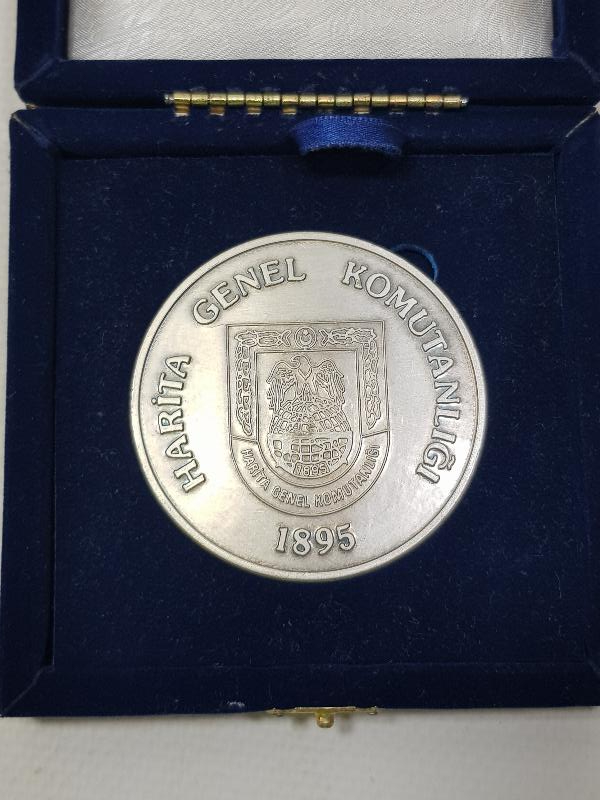 MİLLİ SAVUNMA BAKANLIĞI HARİTA GENEL KOMUTANLIĞI MADALYASI