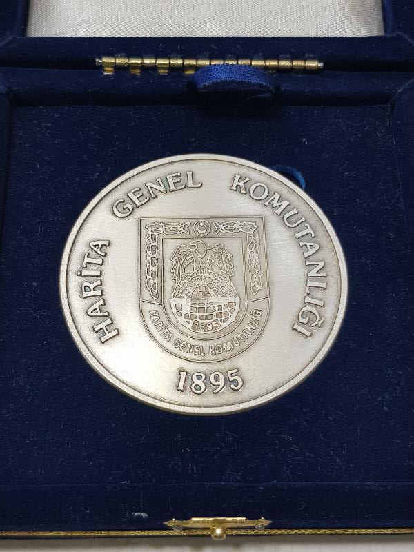 MİLLİ SAVUNMA BAKANLIĞI HARİTA GENEL KOMUTANLIĞI MADALYASI