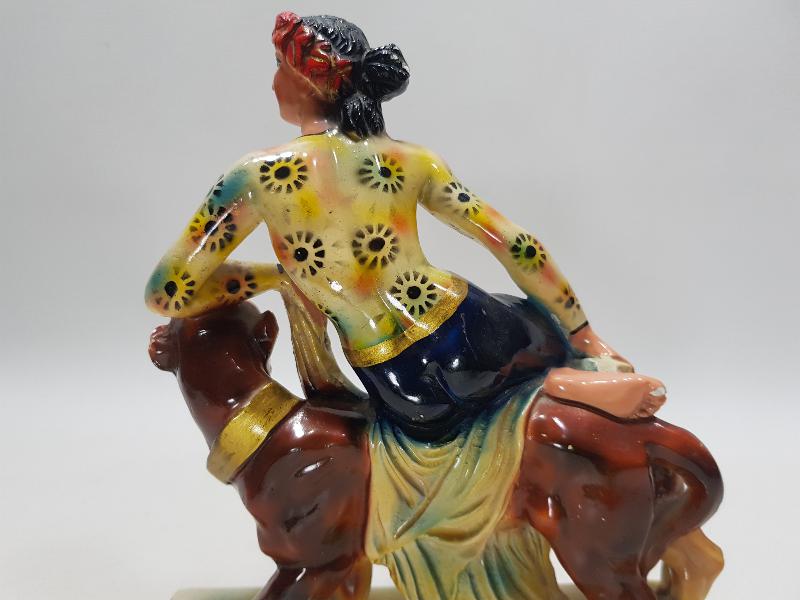 ANTİKA KAPLANLI KADIN BİBLOSU