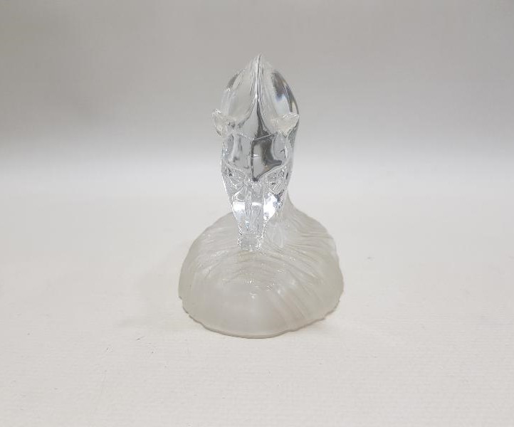 ANTİKA LALİK CAM DOMUZ BİBLOSU