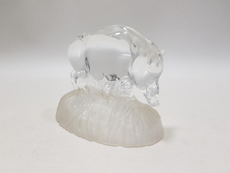 ANTİKA LALİK CAM DOMUZ BİBLOSU