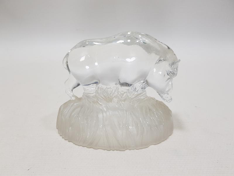 ANTİKA LALİK CAM DOMUZ BİBLOSU