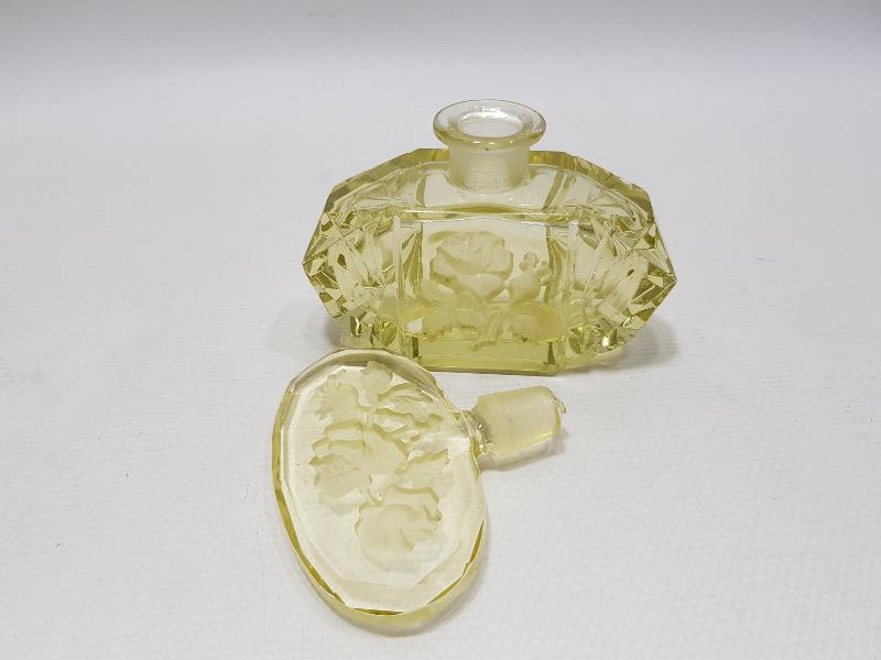 ANTİKA PARFÜM ŞİŞESİ