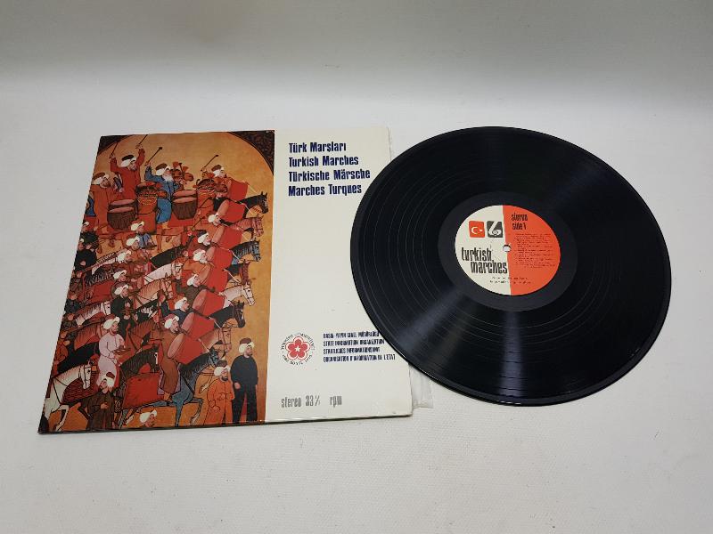 İSTİKLAL MARŞI VE TÜRK MARŞLARININ BULUNDUĞU ÇOK NADİR 33'LÜK PLAK 