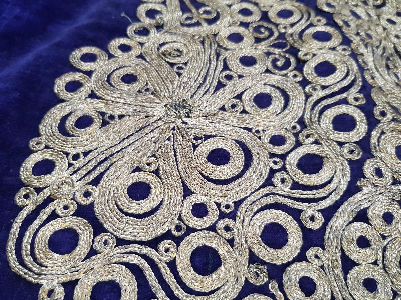 OSMANLI DÖNEMİ ALTIN SIRMA İŞLEMELİ GELİN CEPKENİ