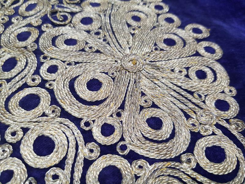 OSMANLI DÖNEMİ ALTIN SIRMA İŞLEMELİ GELİN CEPKENİ