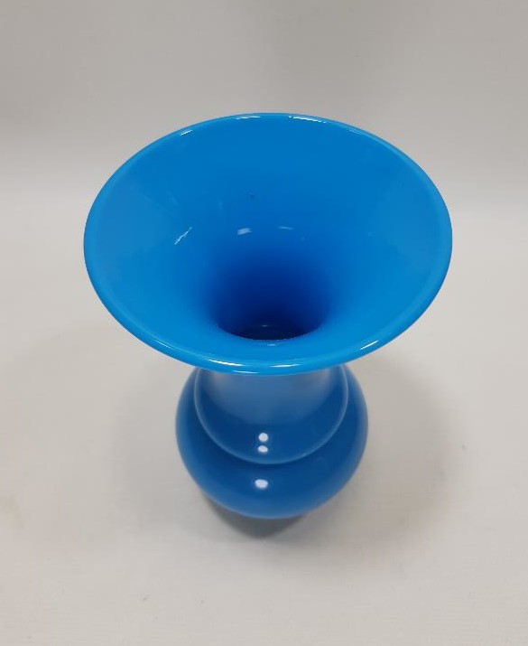 OSMANLI DÖNEMİ MAVİ RENKLİ OPAL VAZO 