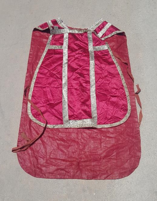 OSMANLI DÖNEMİ RUM İŞİ İPEK PAPAZ ELBİSESİ