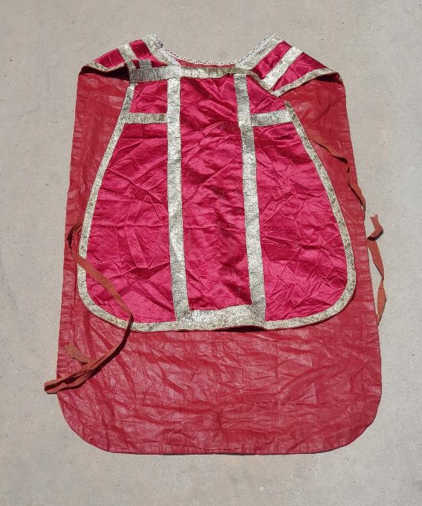 OSMANLI DÖNEMİ RUM İŞİ İPEK PAPAZ ELBİSESİ