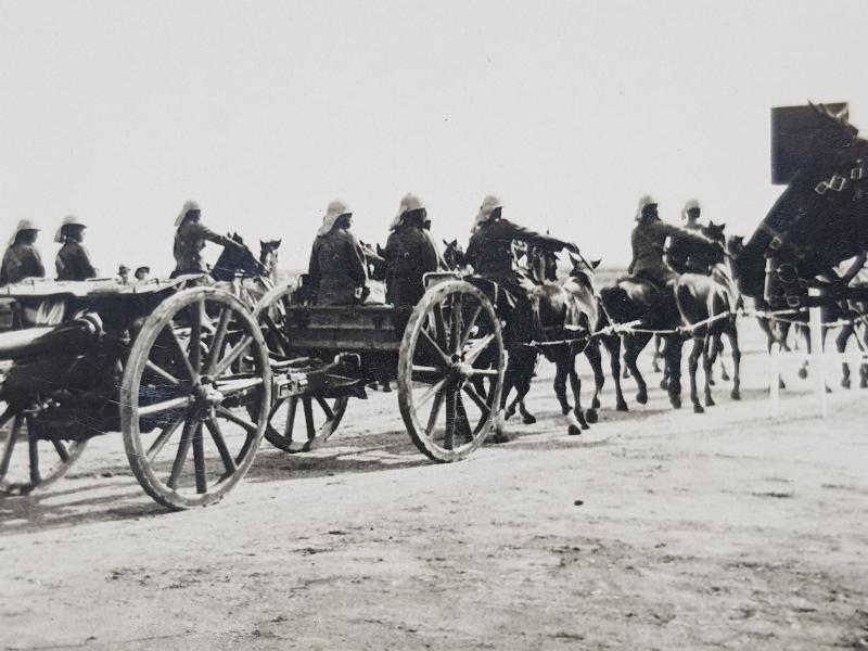 1. DÜNYA SAVAŞI DÖNEMİ BAĞDAT'TAKİ TÜRK TOPÇU BİRLİĞİ ORJİNAL FOTOĞRAF