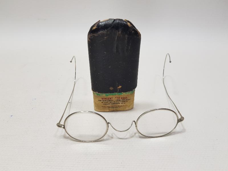 CONSTANTINOPLE: ORJİNAL KUTUSUNDA GÜMÜŞ GÖZLÜK