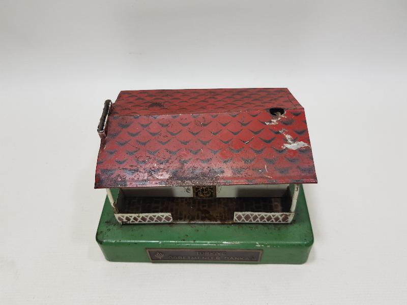 LATERNALI TÜRKİYE ÖĞRETMENLER BANKASI KUMBARA 