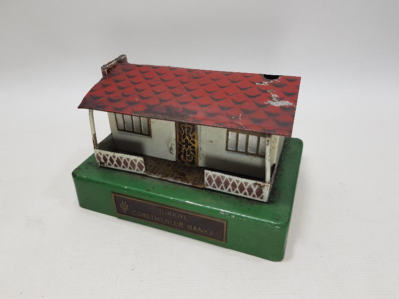 LATERNALI TÜRKİYE ÖĞRETMENLER BANKASI KUMBARA 