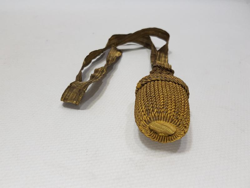 OSMANLI DÖNEMİ ALTIN SIRMA SUBAY KILIÇ PÜSKÜLÜ