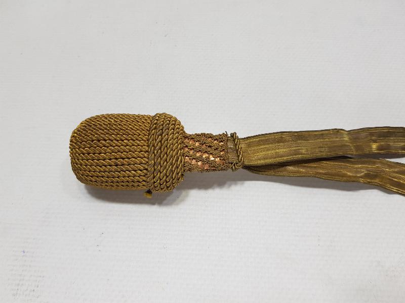 OSMANLI DÖNEMİ ALTIN SIRMA SUBAY KILIÇ PÜSKÜLÜ