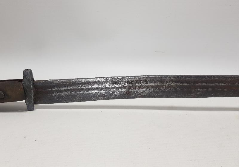 1879 TARİHLİ CORCİOS KONYA YAZILI YATAĞAN KILICINA ÇEVRİLMİŞ GANİMET SÜNGÜSÜ