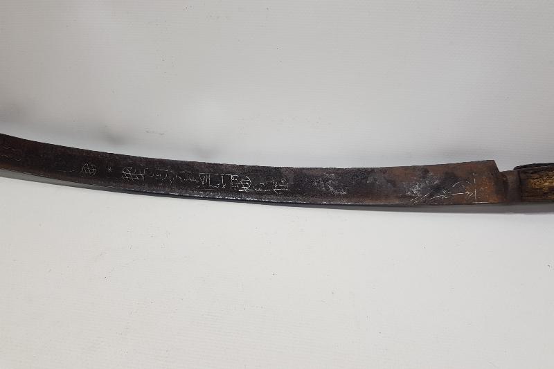 OSMANLI DÖNEMİ GÜMÜŞ ÇAKMA İŞLEMELİ YENİÇERİ YATAĞAN KILICI