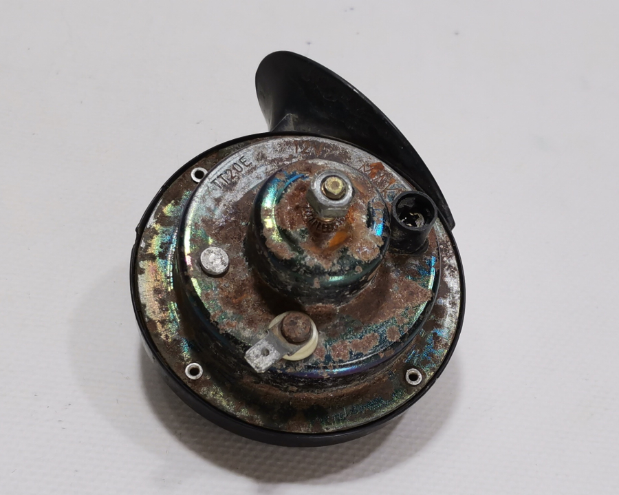 ANTİKA ARABA KORNASI