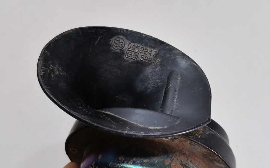 ANTİKA ARABA KORNASI