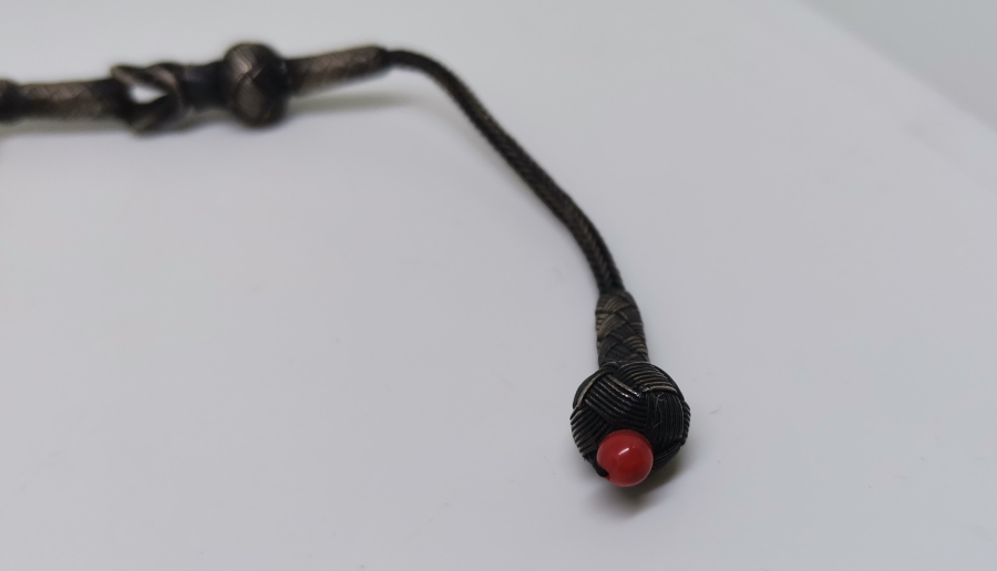 GÜMÜŞ PÜSKÜLLÜ ANTİKA SEDEF TESPİH