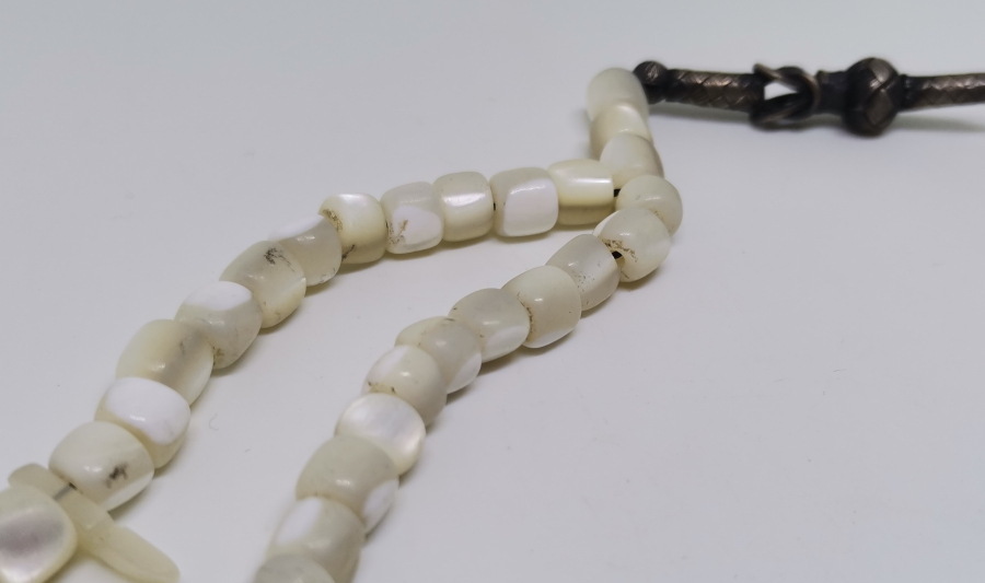 GÜMÜŞ PÜSKÜLLÜ ANTİKA SEDEF TESPİH