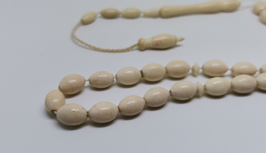 KEMİKTEN MAMUL 33 LÜ TESPİH