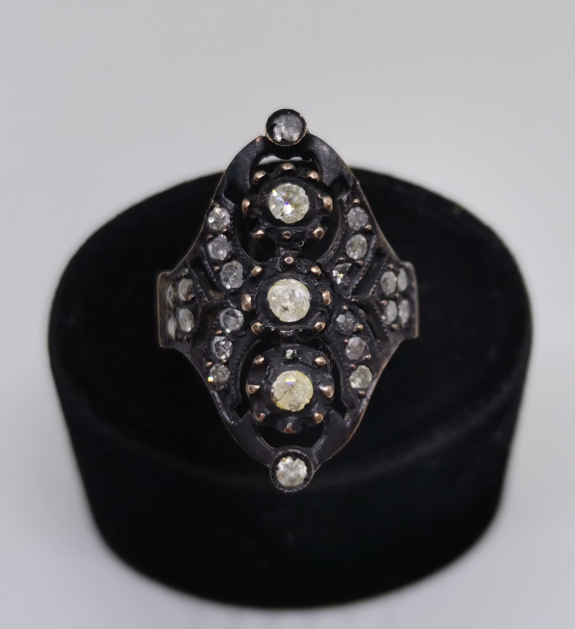 ÖZEL YAPIM ELMAS TAŞLI ANTİKA MEKİK YÜZÜK