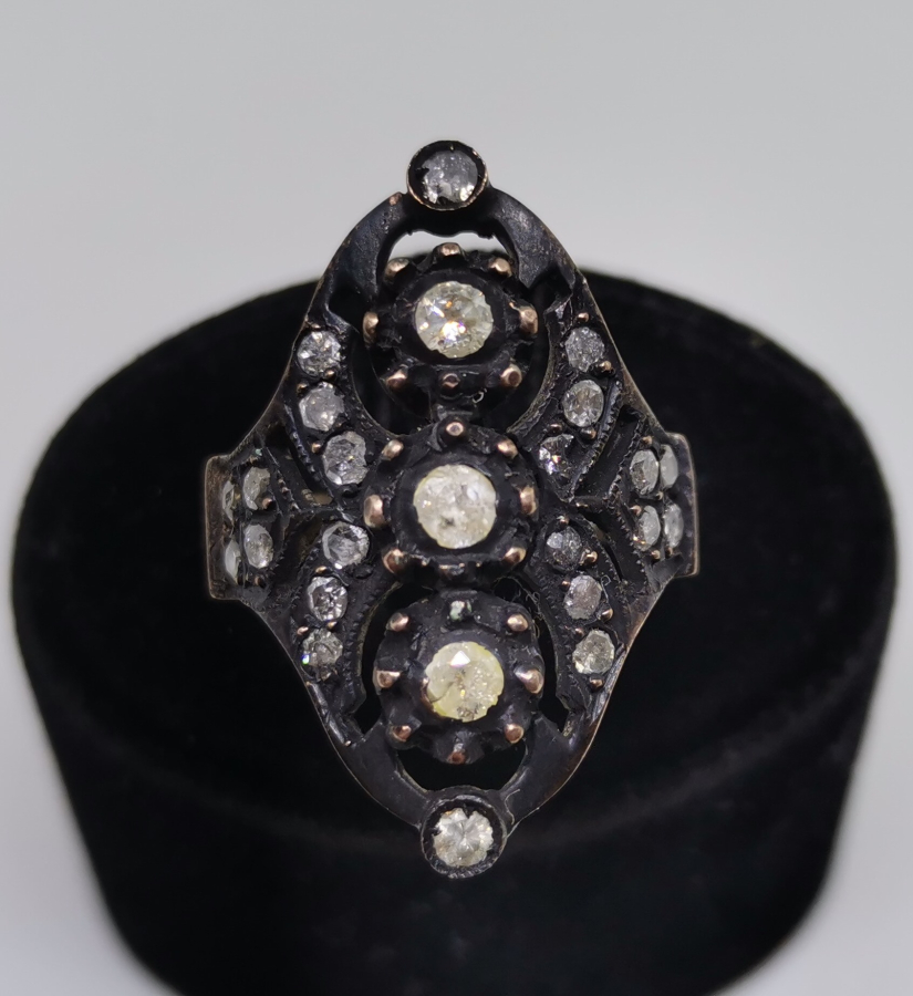 ÖZEL YAPIM ELMAS TAŞLI ANTİKA MEKİK YÜZÜK