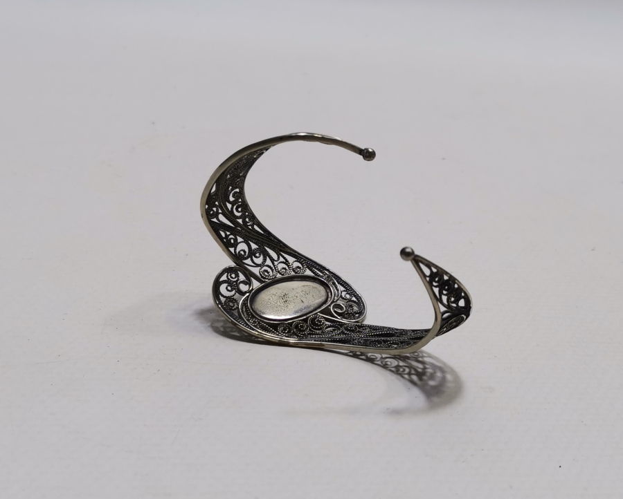 TELKARİ İŞÇİLİKLİ ÖZEL YAPIM ANTİKA BİLEKLİK