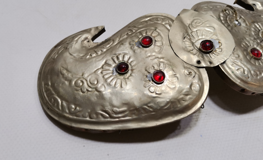 KABARTMA İŞÇİLİKLİ ANTİKA GELİN KEMERİ TOKASI