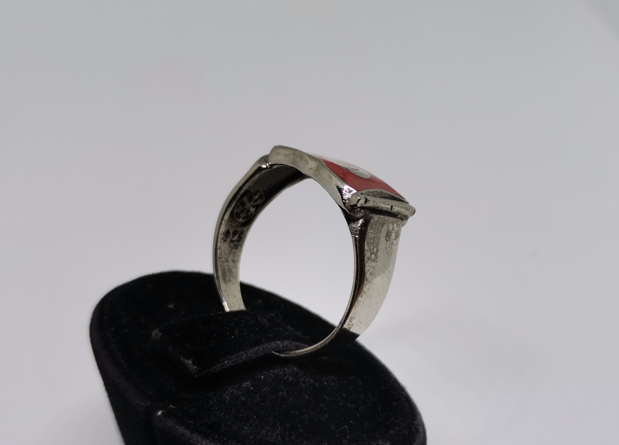 ÜZERİ AY YILDIZLI MİNELİ GÜMÜŞ YÜZÜK