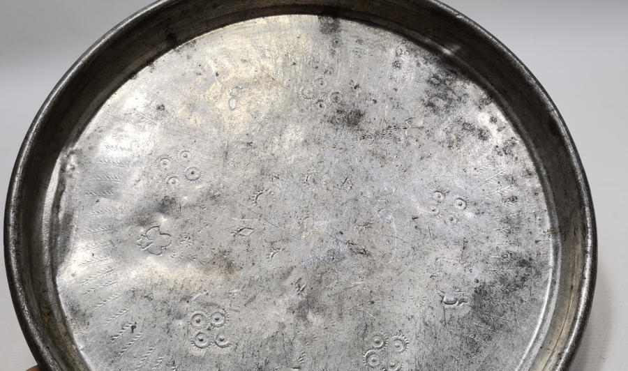 ÜZERİ KABARTMA İŞÇİLİKLİ OSMANLI DÖNEMİ KAHVE TEPSİSİ