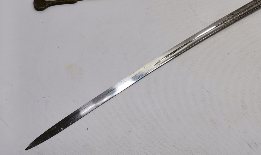 1937 YILI NADİR SUBAY KILICI