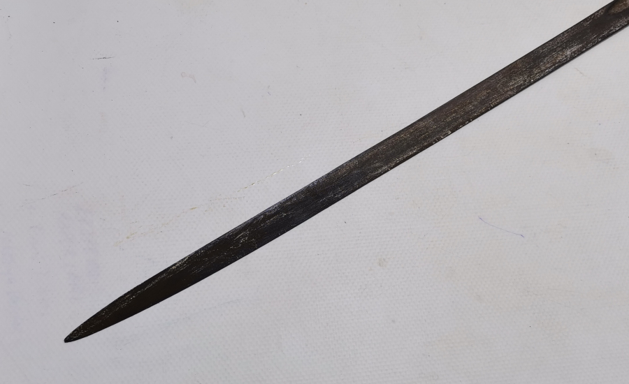 KARTAL BAŞLI VE BOYNUZ SAPLI ANTİKA HAVACI SUBAY KILICI