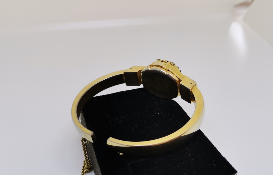 ALTIN KAPLAMA KURMALI ANTİKA KOL SAATİ