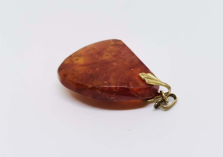 DAMLA KEHRİBAR KOLYE UCU