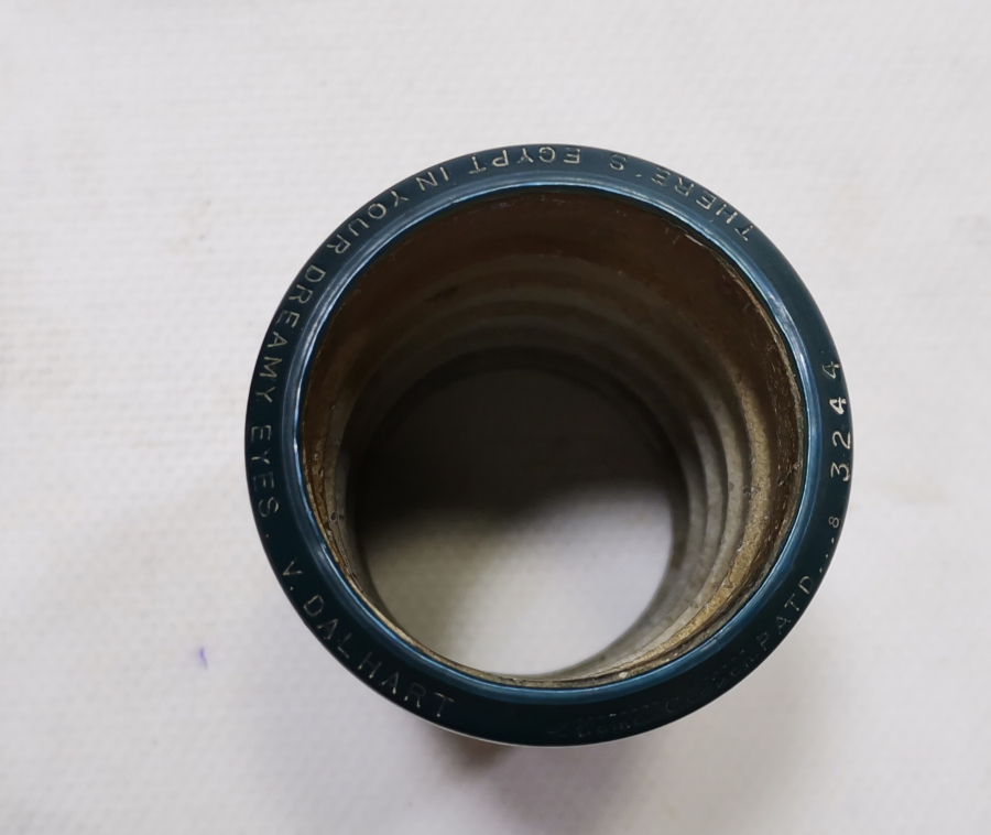 ORİJİNAL KUTUSUNDA ANTİKA FONOGRAF KOVANI