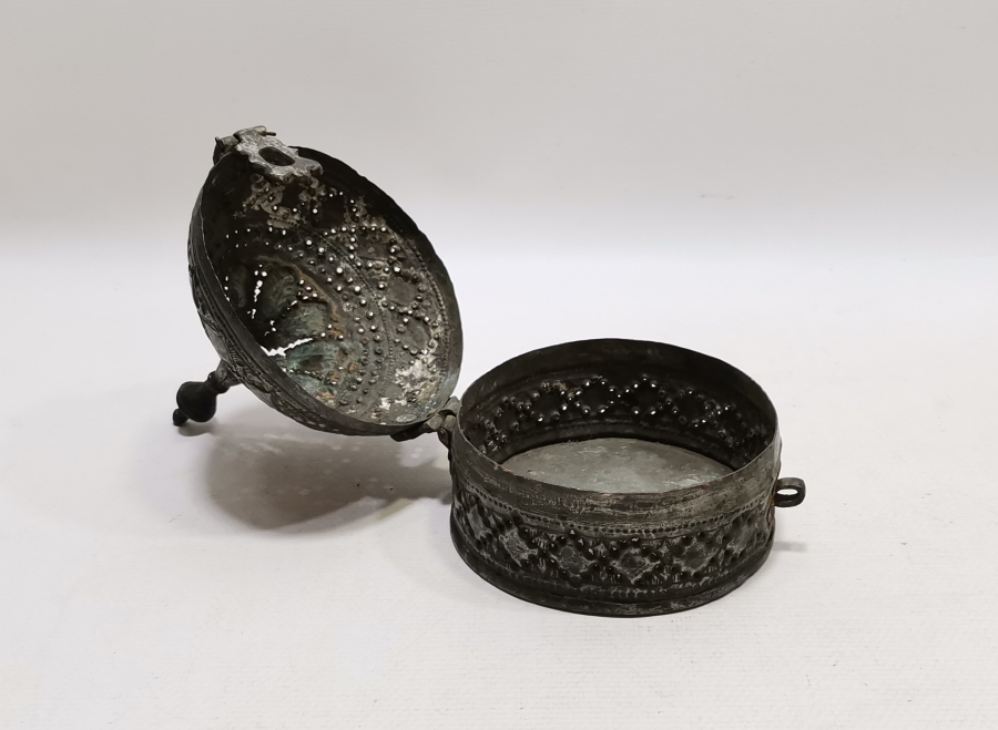 OSMANLI METAL İŞÇİLİĞİNİN ZİRVESİ OSMANLI DÖNEMİ ÇOK NADİR KUBBELİ EKMEKLİK