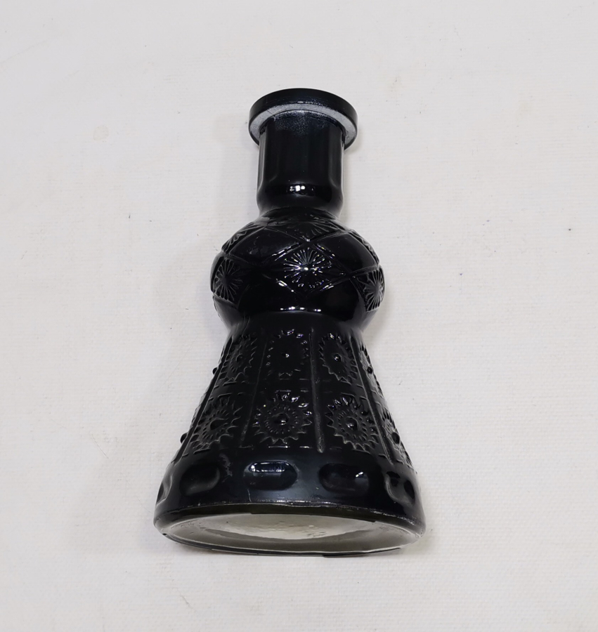 ÜZERİ KABARTMA İŞÇİLİKLİ ANTİKA NARGİLE ALTI